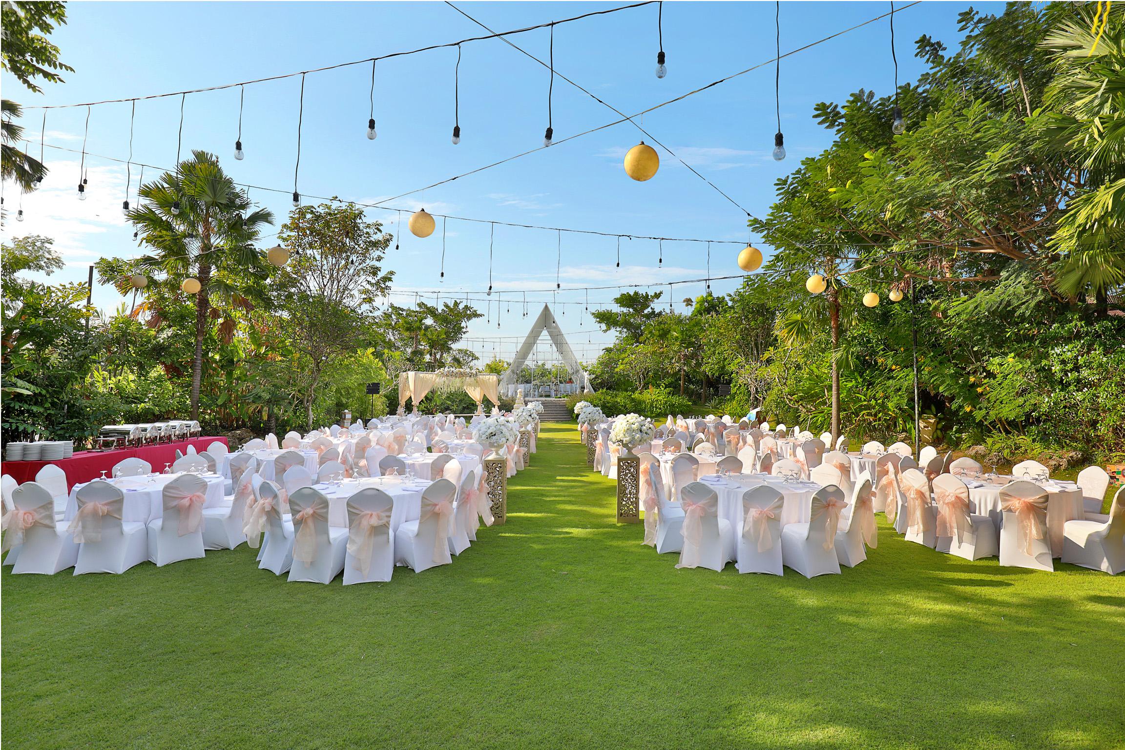Harris & Residences Sunset Road Hotel 4*