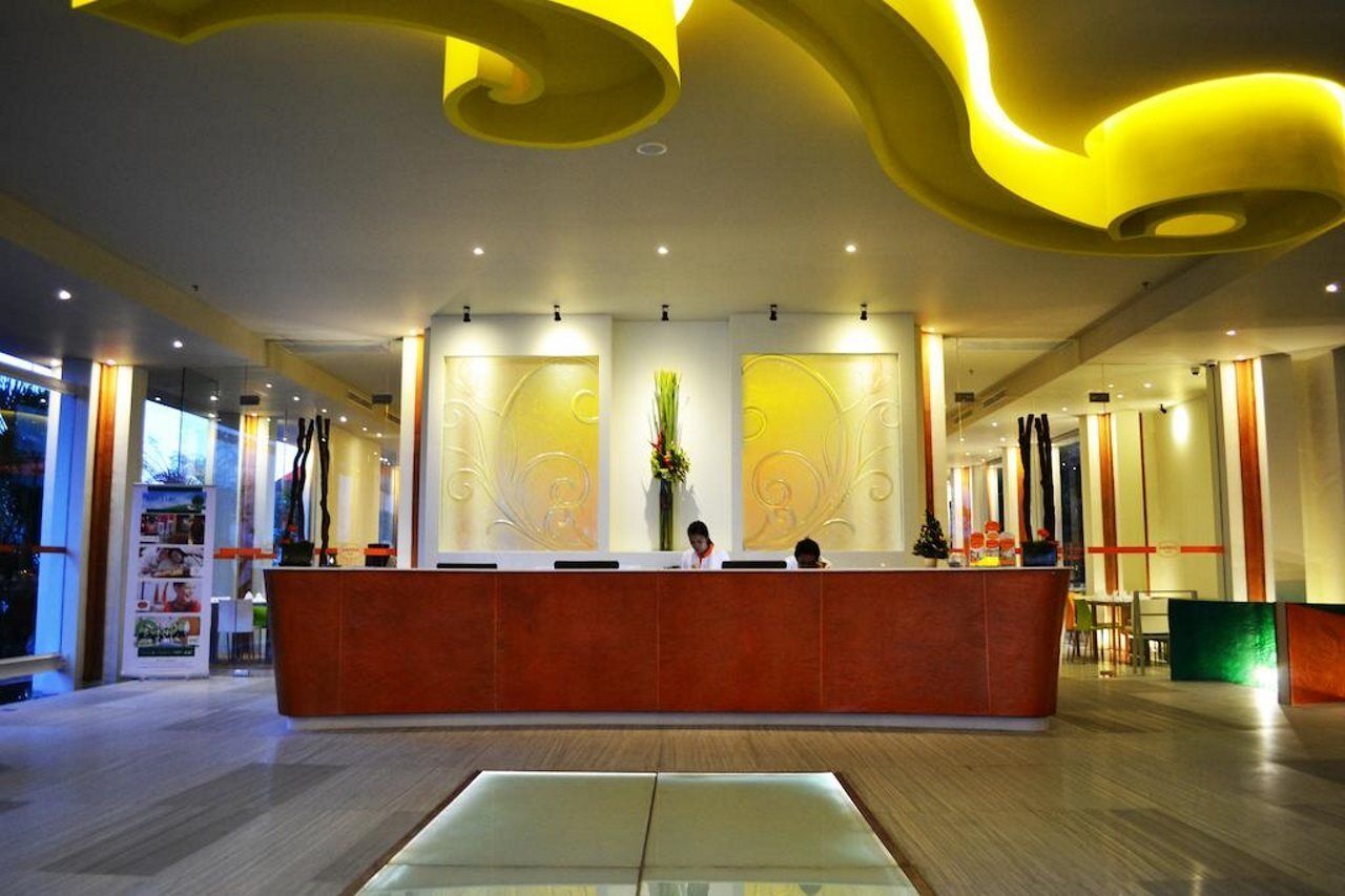 Harris & Residences Sunset Road Kuta (Bali)